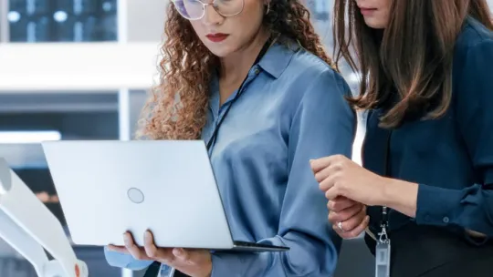 Informe OBS Mujeres y Liderazgo