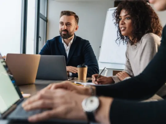 Portada Informe OBS Top Perfiles Digitales 2026 Portada Informe OBS Top Perfiles Digitales 2026